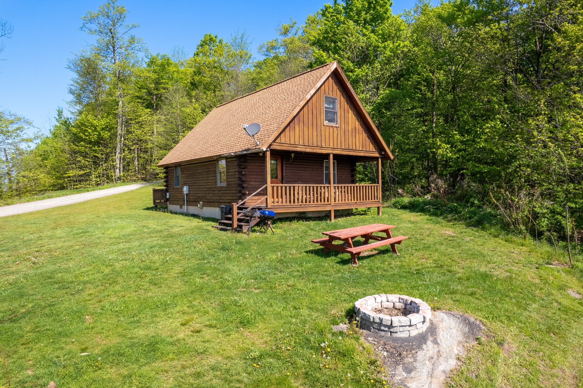 Golf Course Cabin exterior photo 1