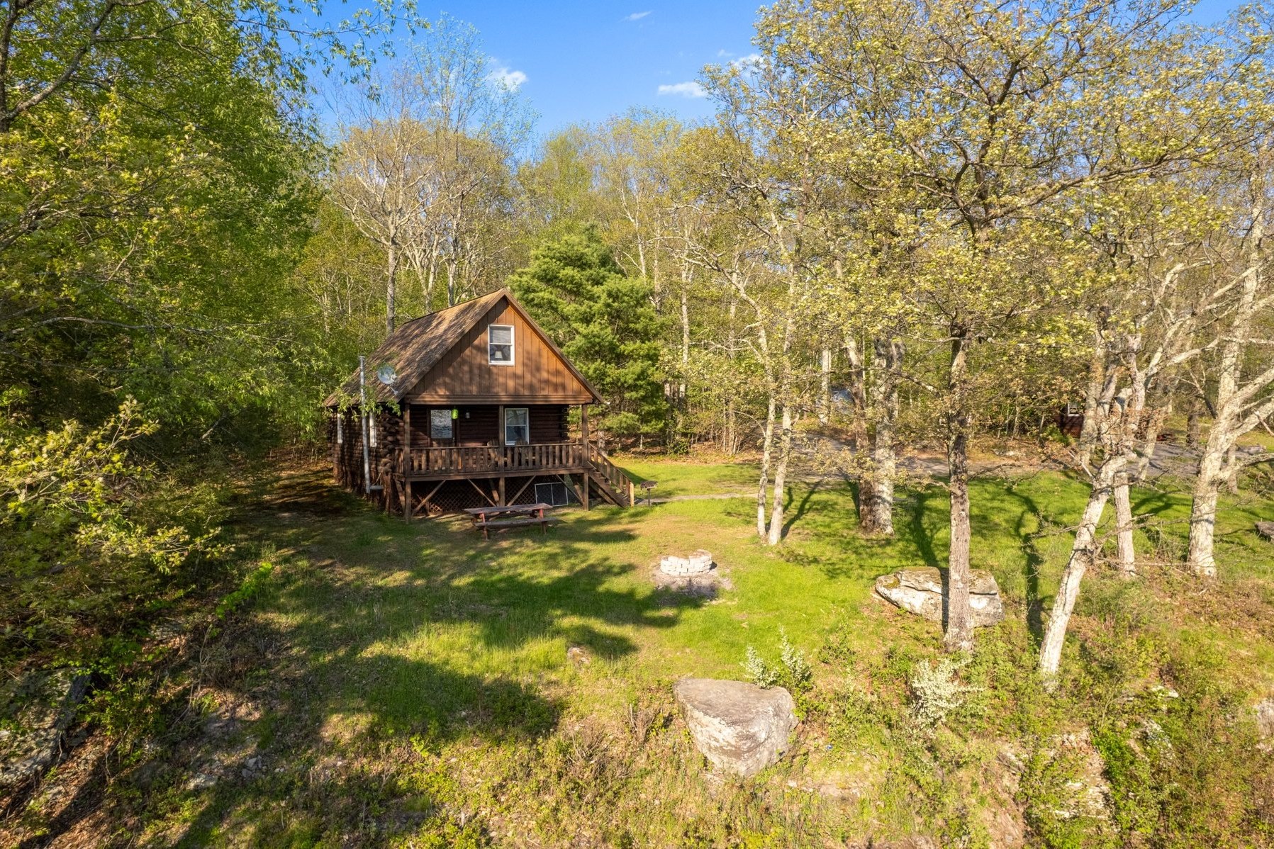 Mountaintop Cabin #1 exterior