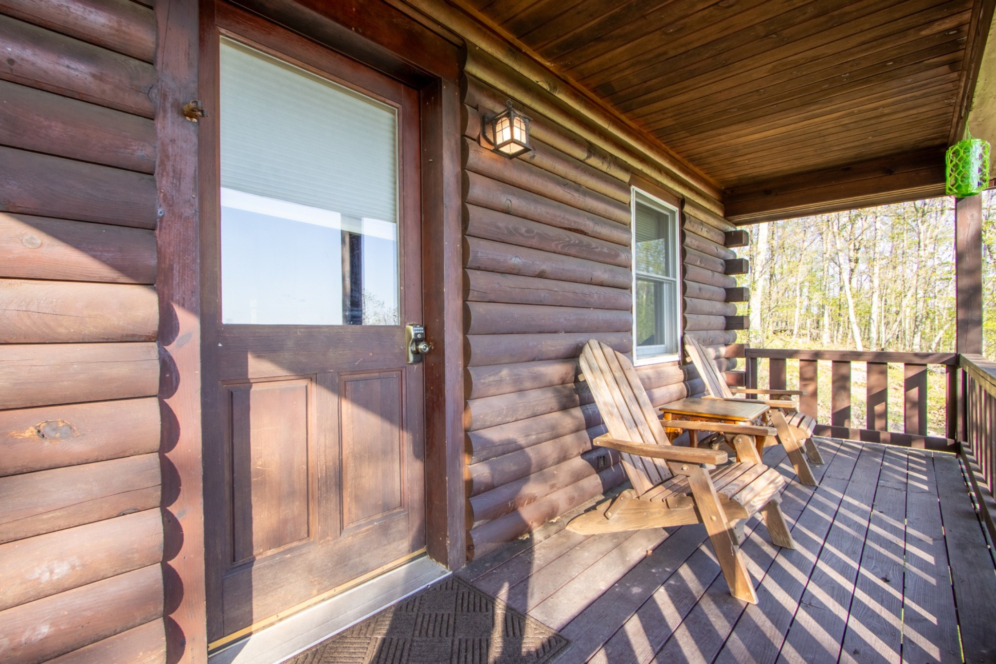 Mountaintop Cabin covered porch